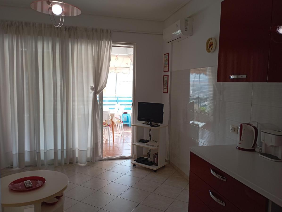 Apartment Alma Sarande